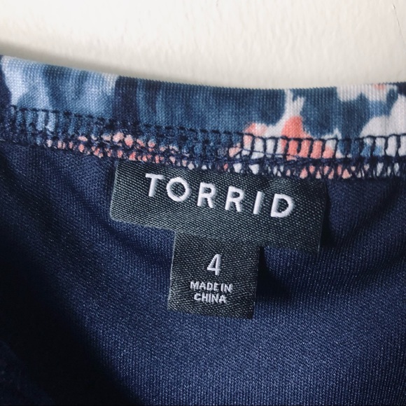 TORRID NWOT Navy floral print peplum tank top. - Picture 6 of 10